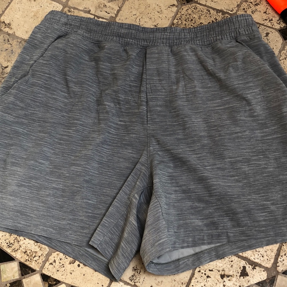 Lululemon Pacebreaker 5”